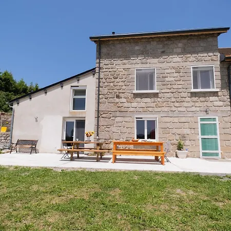 La Maison De Pierrou 5/8 Personnes Hébergement de vacances