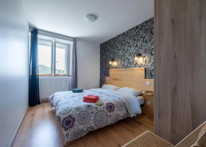 La Maison De Pierrou 5/6 Personnes * Sainte-Eulalie (Lozere)